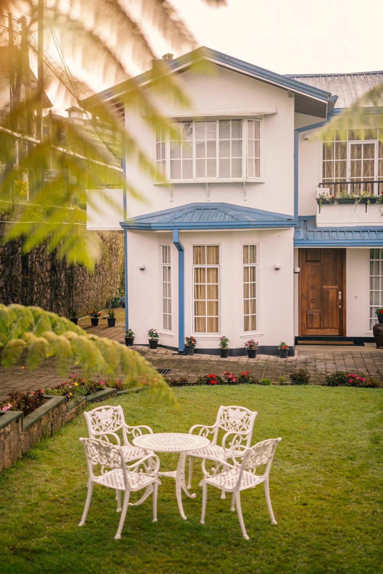 Hotel Aaradhya Nuwara Eliya Extérieur photo